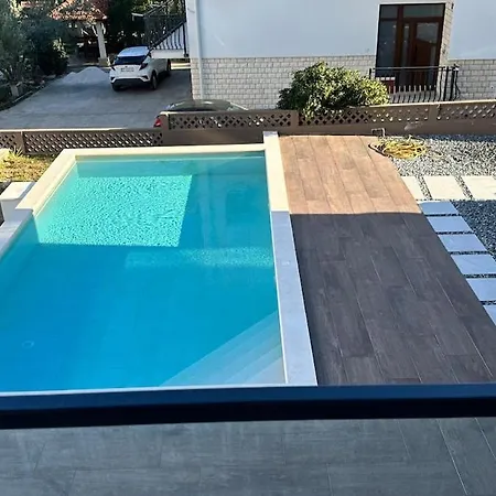 아파트 Sea Ii - Modern With Pool - 30 Meters From The 슬라티네