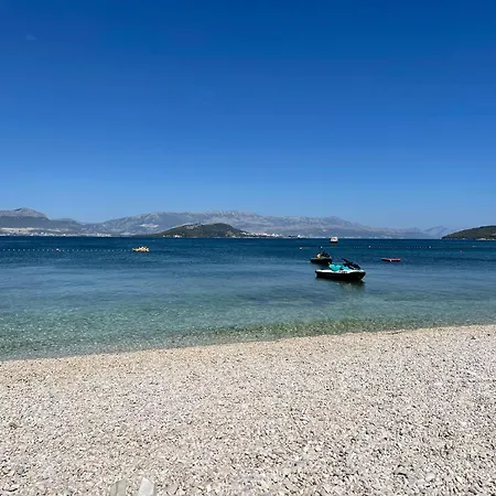 Sea Ii - Modern With Pool - 30 Meters From The * Slatine